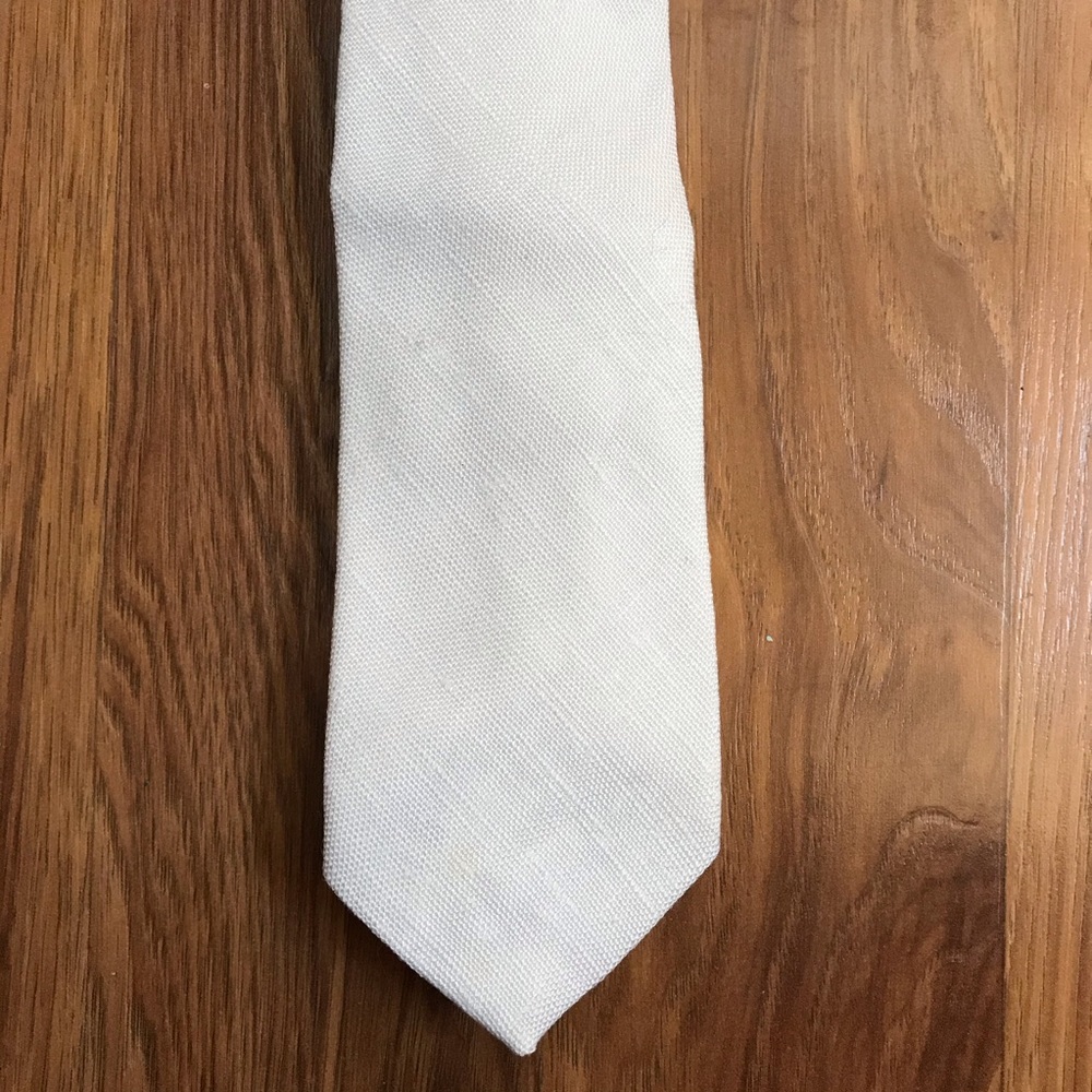 White Textured Robert Stewart Tie